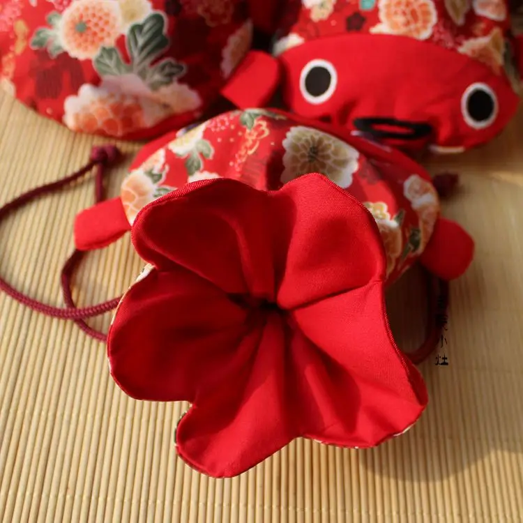 

New Embroidery Fish with tail Large Gift Bag Jewelry Packaging Christmas Bag Japan style Cute Coin Purses Chinese Silk Pouch