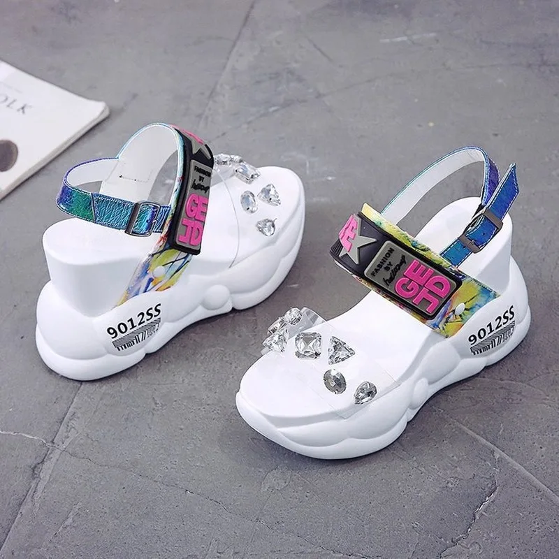 

2021 New Women Summer Wedge Sandals Transparent PVC Crystal Chunky Platform Shoes Woman Rainbow Thick Bottom White Sandalias