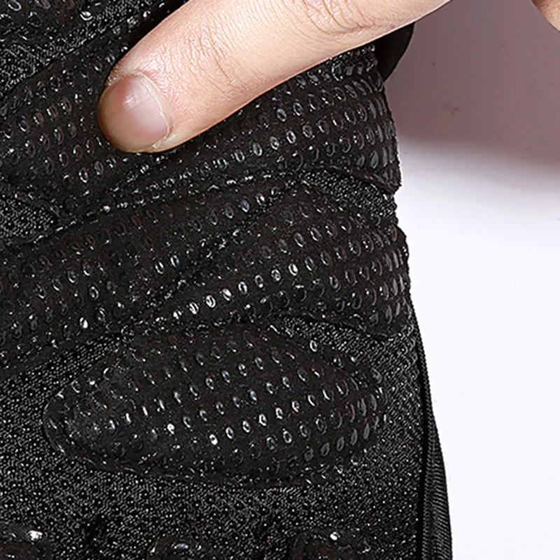 

1 Pair Ventilated Weight Lifting Gloves with Built-In Wrist Wraps Full Palms Protecting Extra Grip SAL99