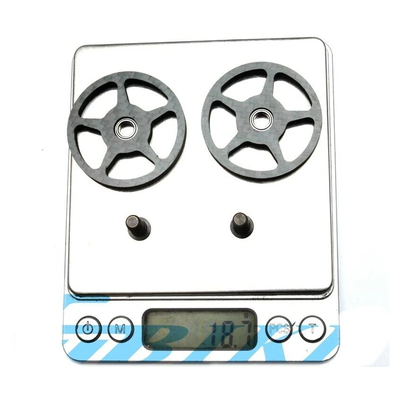 

TWTOPSE Carbon Fiber Bicycle Bike Pulley With Bearing Ti Bolt Axle For Brompton Bike Cycling Hollow Easy 18.7g/24.2g Lightweight