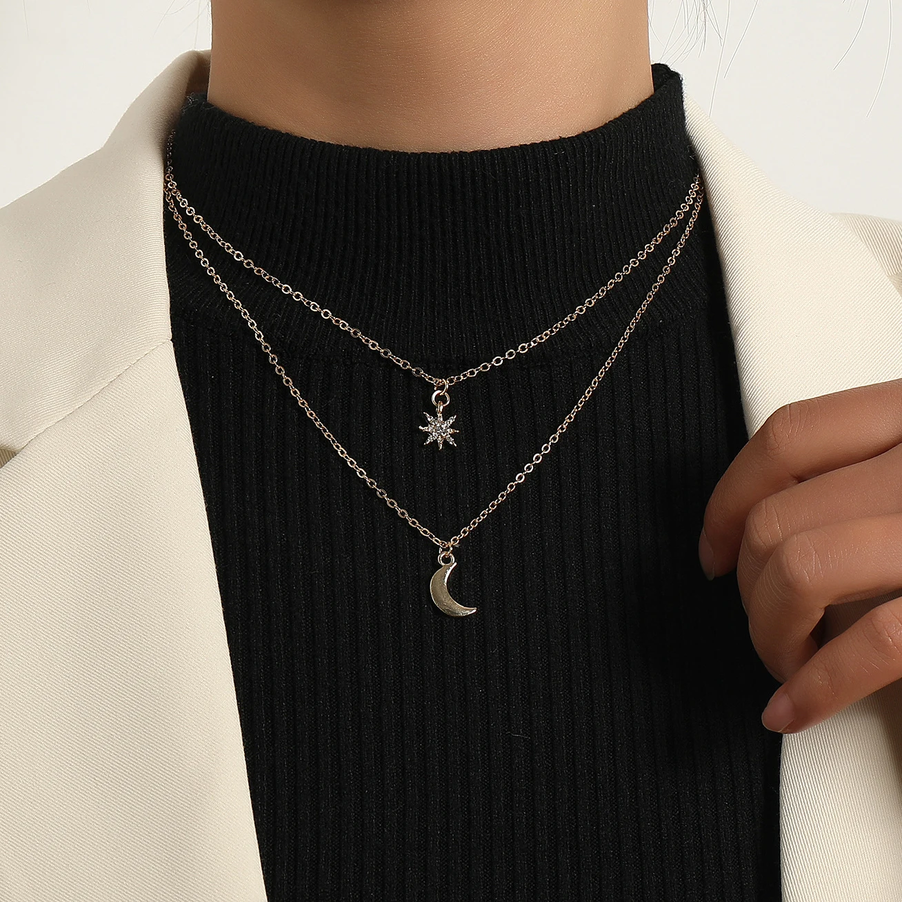

2022 Summer Fashion Crystal Star Moon Necklace Gold/Silver Double Layer Choker Necklace Pendant Jewelry Charm Gift Thin Chain