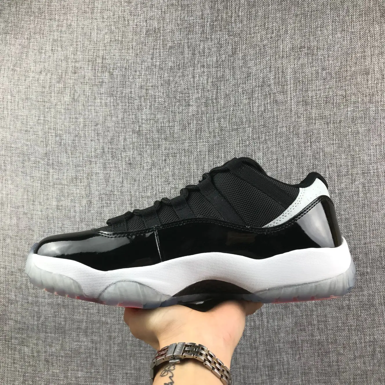 Air Cushion basketball shoes+male spor ayakkabi kyrie 5 sneakers men jordan 11 retro original zapatillas hombre deportiva - Цвет: Черный