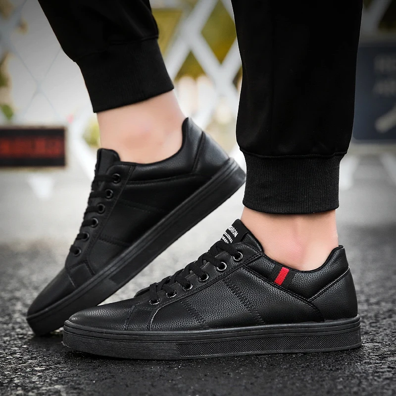 

Brand Leather Men Casual Shoes Autumn Fashion Sneakers Footwear Soft Rubber Male Flats Shoe White Mens Shoes Sales Man Designer