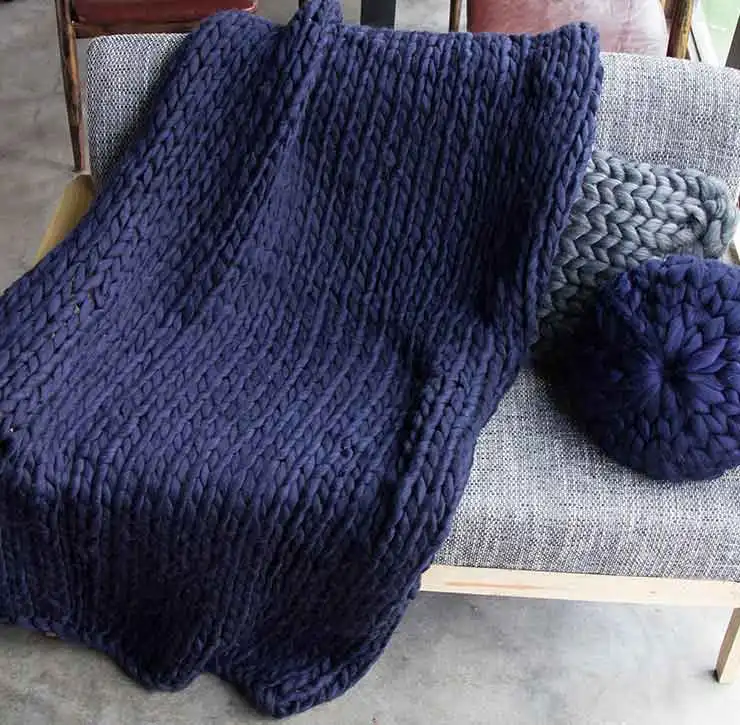 Navy blue Одеяло крупной ручной вязки крючком толстой линии гигантская Пряжа Вязание одеяло s громоздкий Вязание Пледы для взрослых кровать/диван - Цвет: Navy blue