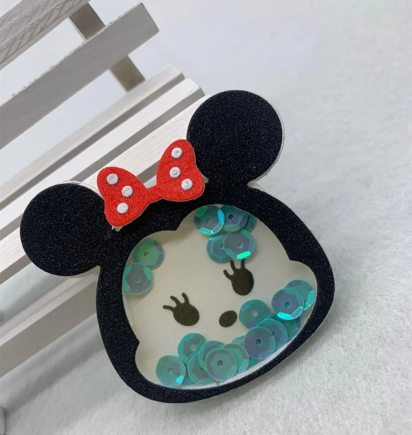 Милые металлические трафареты для вырезания Микки и Минни сделай сам