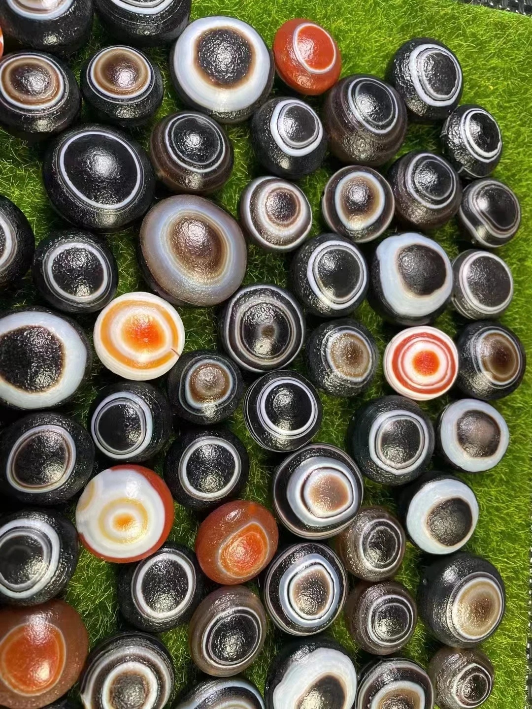 

77pcs/lot fine sheep's eye agate natural eye high-quality weathered pattern patina old antique beads Ethnic style wholesale gem
