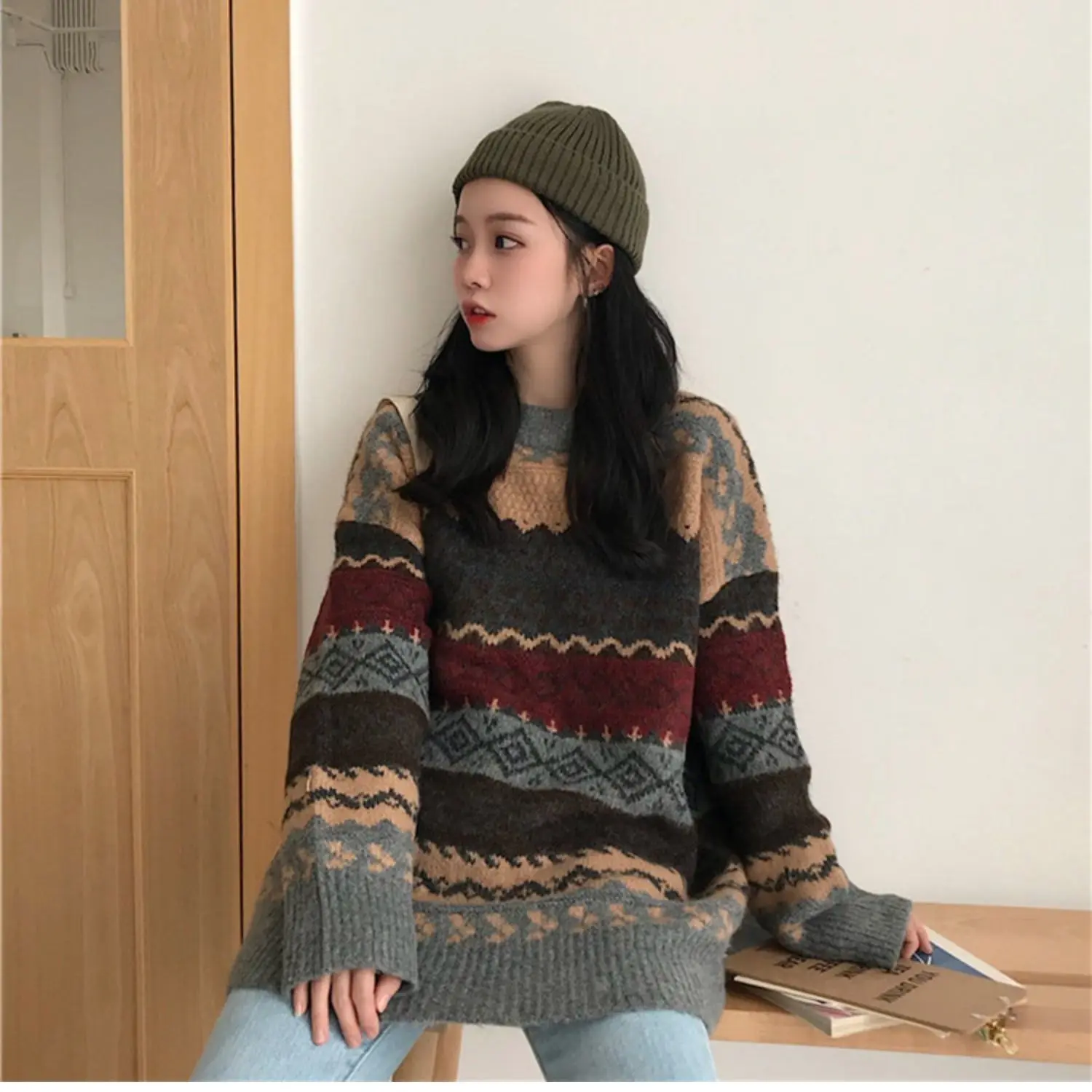 

2020 New Spring and Autumn Knit sweater women retro literature and art loose students outside the sweate