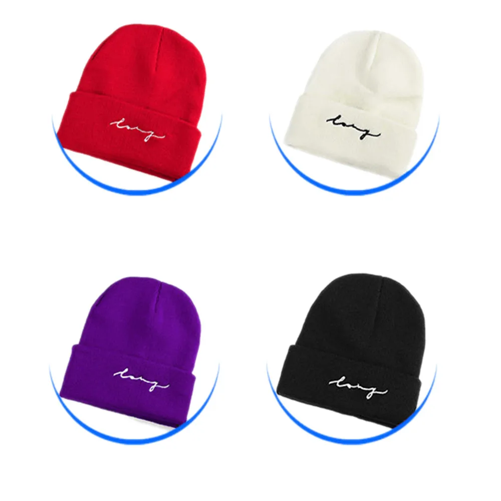Зимняя шапка с вышивкой для мужчин и женщин одноцветная вязанная Милая унисекс
