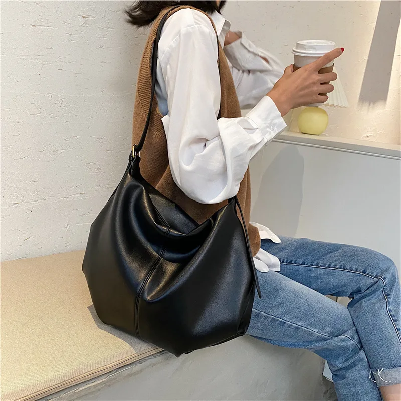 

High Quality PU Leather Woman Tote Bag 2020 Autumn Wild Retro Fold Underarm Pack Female Fashion Design Shoulder Shopping Handbag