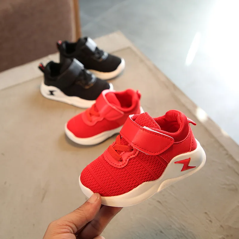Повседневная обувь для маленьких девочек и мальчиков дышащие кроссовки с мягкой