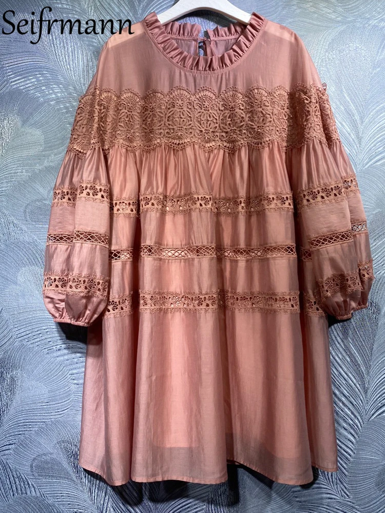 

Женское короткое платье с рукавами-фонариками, весна 2022