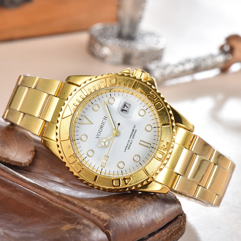 

2020 Quartz watch fashion gift gold leisure watch for men and women Stainless steel watchband watch classic business formal men8