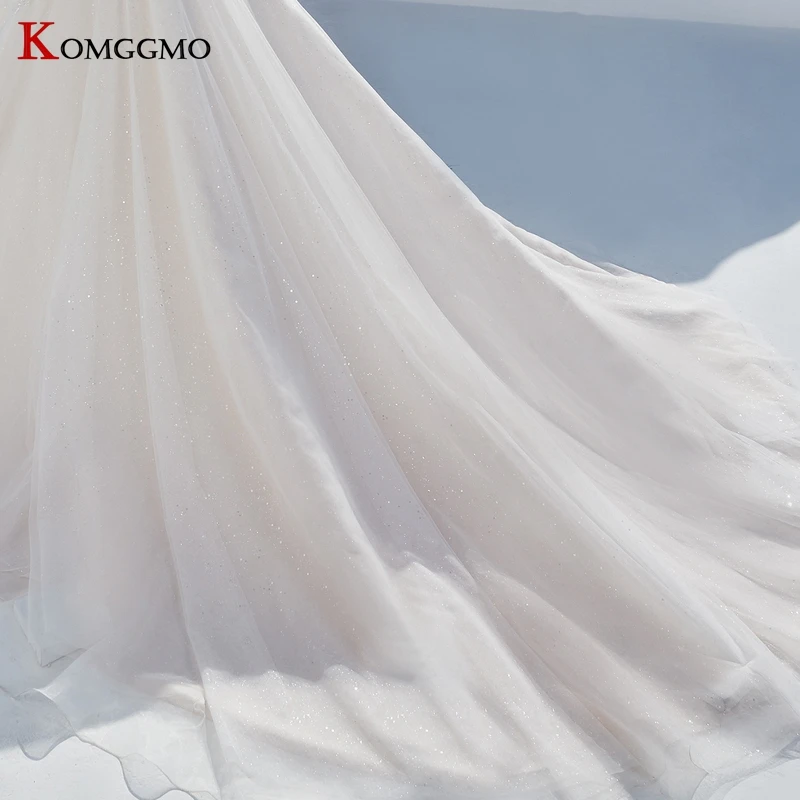 

2021 Hot Sale V-Neck Cap Sleeve Embroidery Appliques Tulle Mermaid Wedding Dress Luxury Chapel Train Button Back Bridal Gown