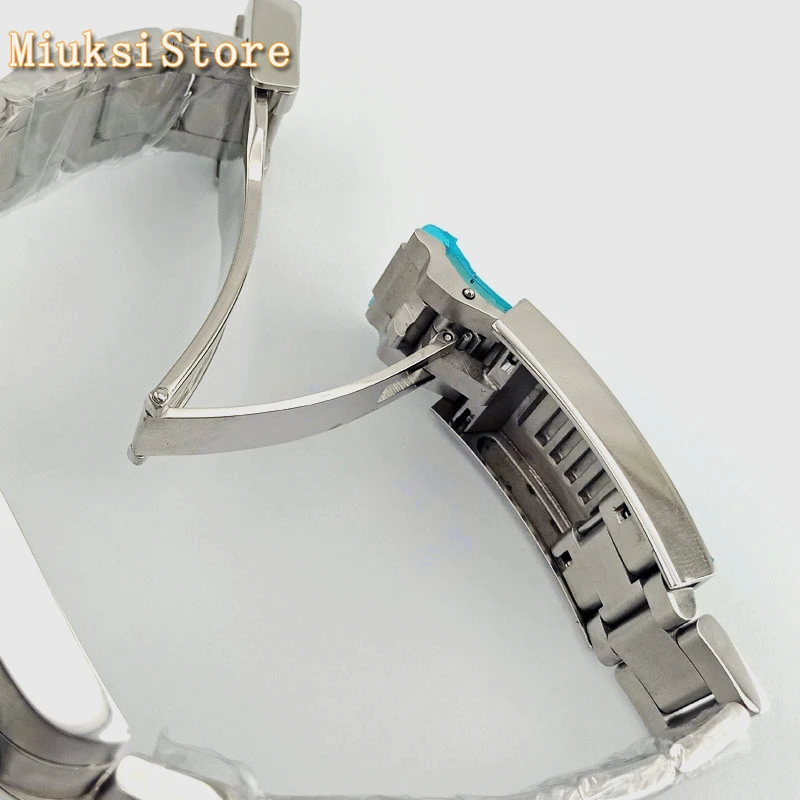 Мужские деловые часы Bliger 40 мм серебристый чехол с купольным кристаллом черный