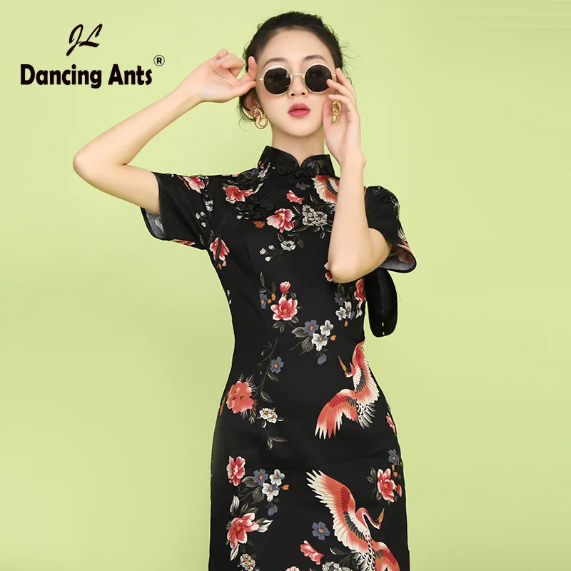 Женское платье карандаш в китайском стиле винтажное черное с принтом коротким