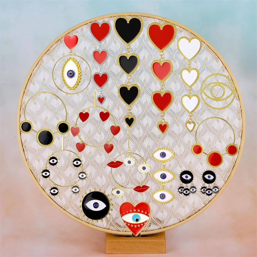 Женские серьги в богемном стиле черные форме сердца Модная