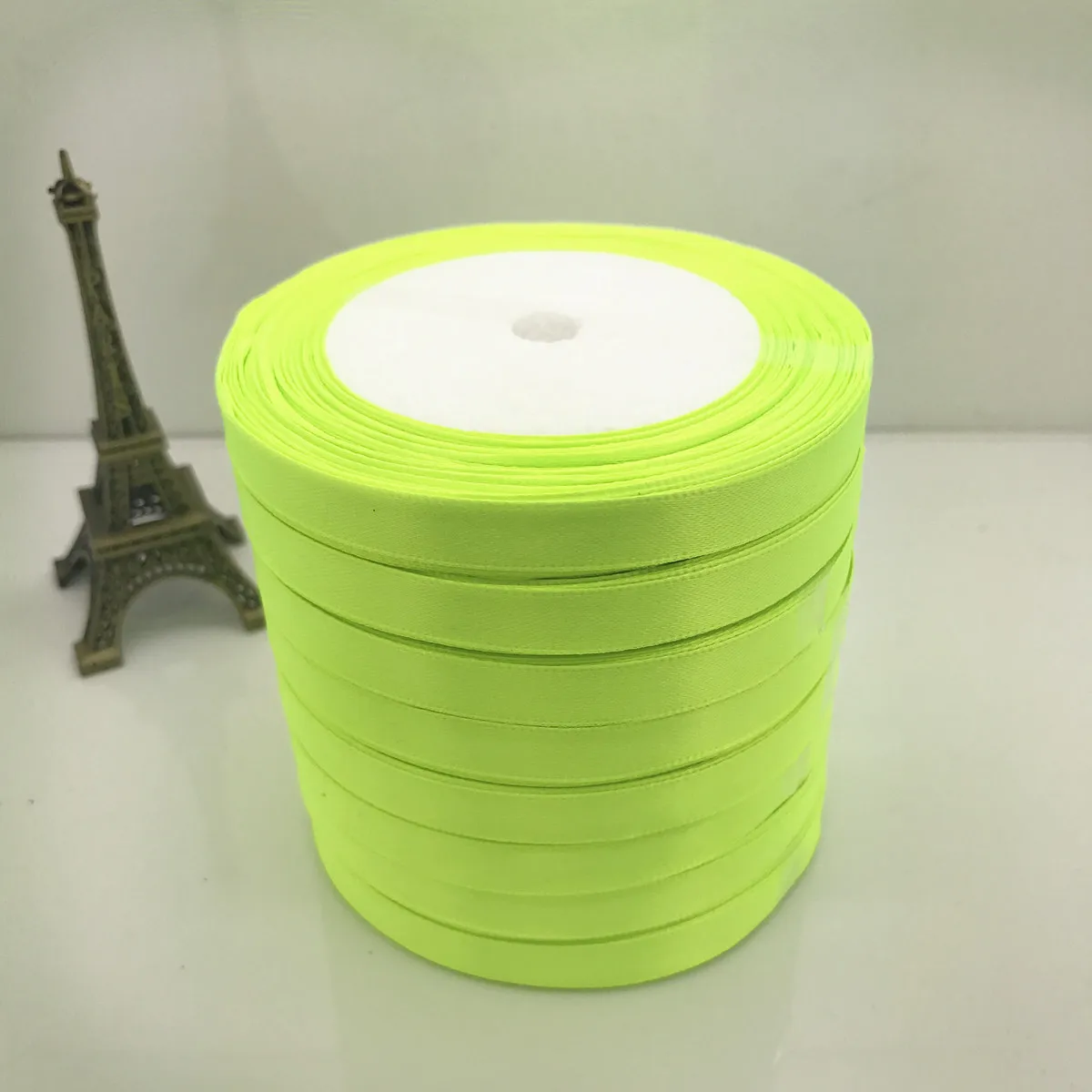 Fluorescent green 25 ярдов атласный бант украшения вечерние ленты 10 мм 15 мм 20 мм 25 мм 30 мм 40 мм 50 мм Ribbonbow ремесло - Цвет: Fluorescent green