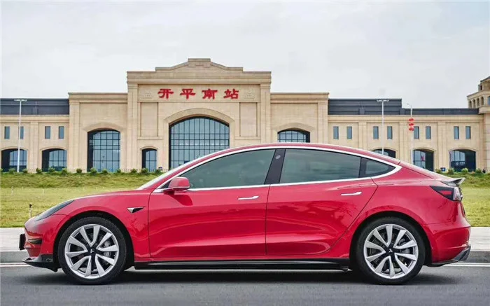 

Подходит для спойлера Paktechz Tesla Model 3, передняя боковая юбка из углеродного волокна и задний хвост губ
