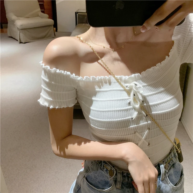 Женский трикотажный топ OUMEA летний укороченный с открытыми плечами и шнуровкой в