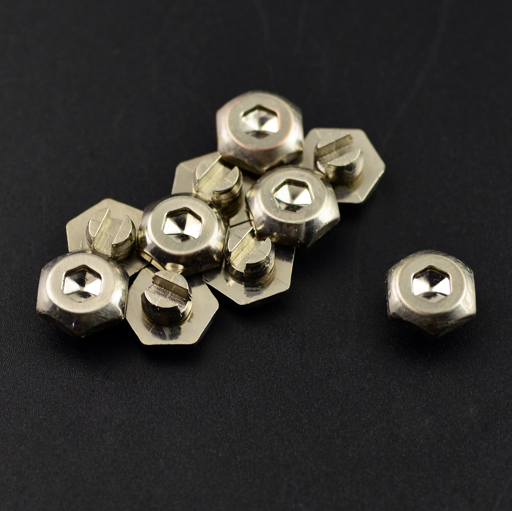 25 шт. 8 мм Серебряное колесо для губ украшение универсальные колесные заклепки