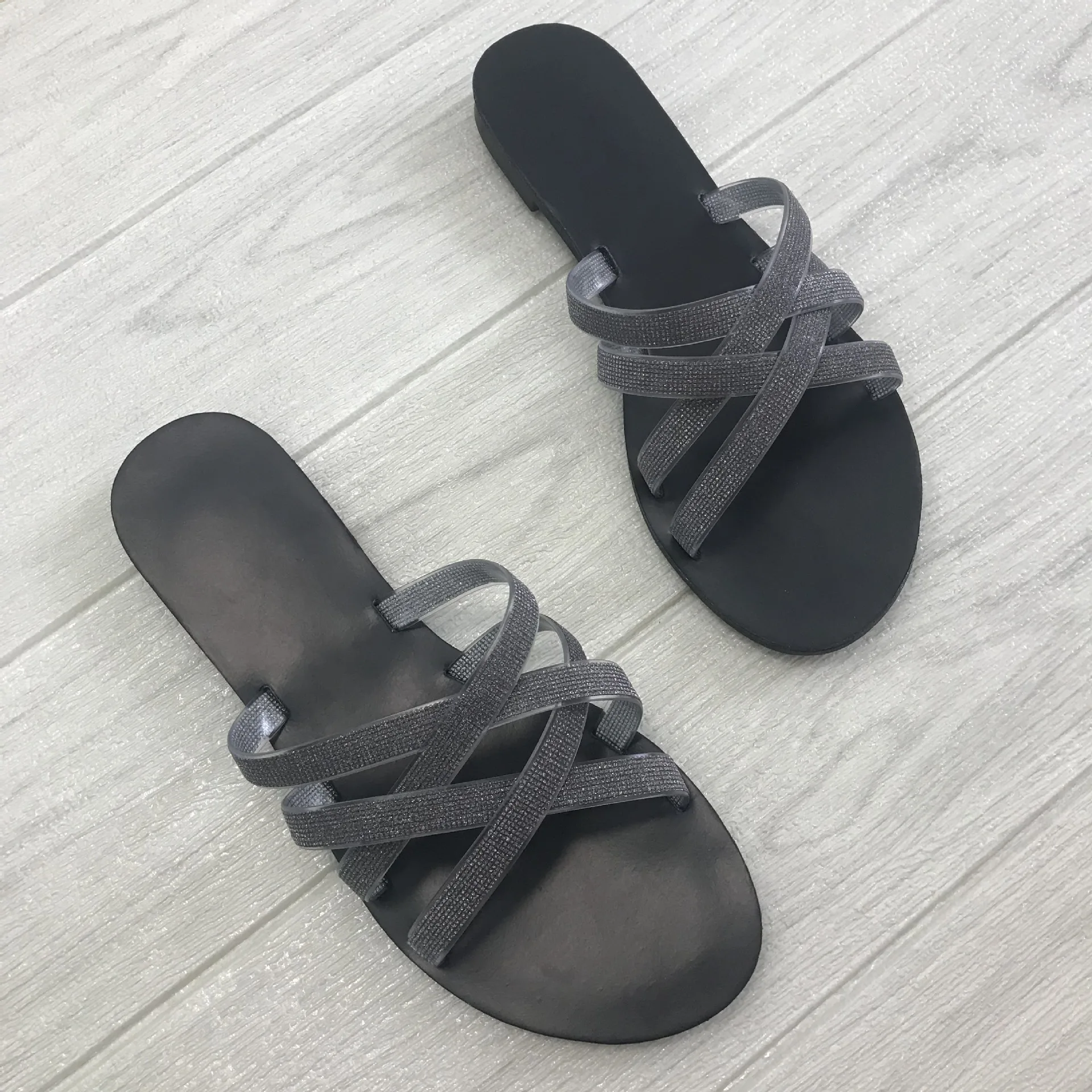 

Shoes Woman 2021 Slippers For Swimming Pool Pantofle Beach New Soft Summer Flat Fabric Rome PU Slides Basic Rubber Beach Shoes S