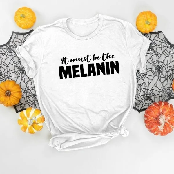 Фото Женская футболка с круглым вырезом и принтом меланина | одежда