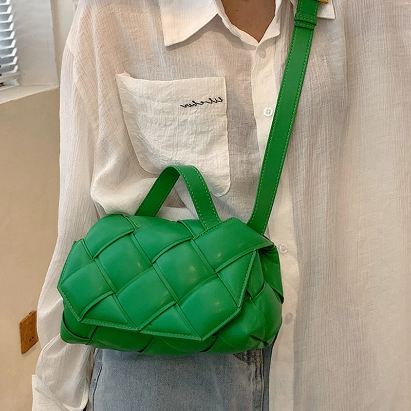 

2022 New Brand Weave Shoulder Handbags High Quality Women's Leather Crossbody Bag Small Flap Female Casual Designer Messenger Ba