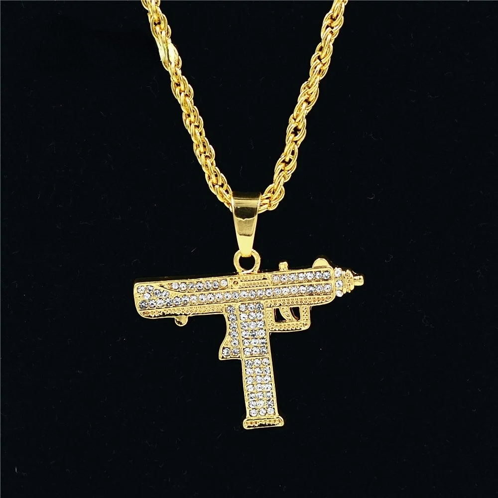 

New Net Red Hip-hop Street Jewelry Exaggerated Men's Creative Temperament Zircon MP5 Pendant Necklace Wholesale