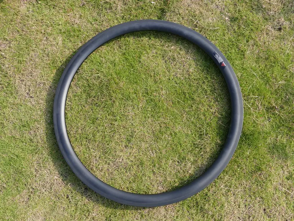 

C3 High Quality Full Carbon Road Bike Clincher Wheel Rim Basalt Brake Surface Rim Depth 38mm Width 25mm Including 1 Pair
