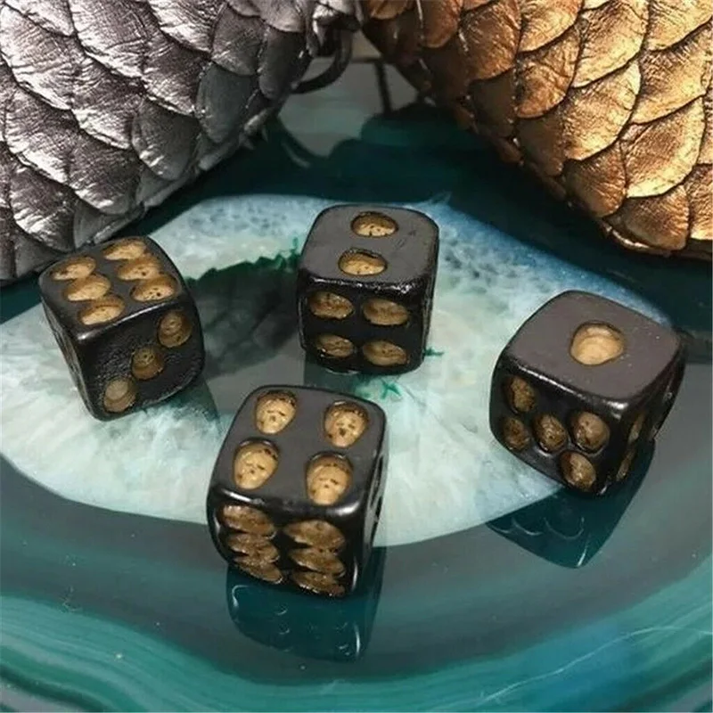 Горячая 5 шт. Резные черепа кубики смолы игрушки развлечения игры портативный для