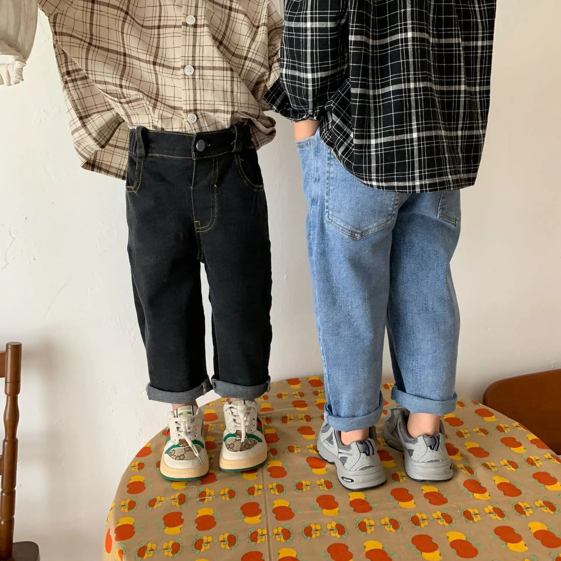 Детские эластичные джинсы на весну и осень корейские длинные брюки для мальчиков