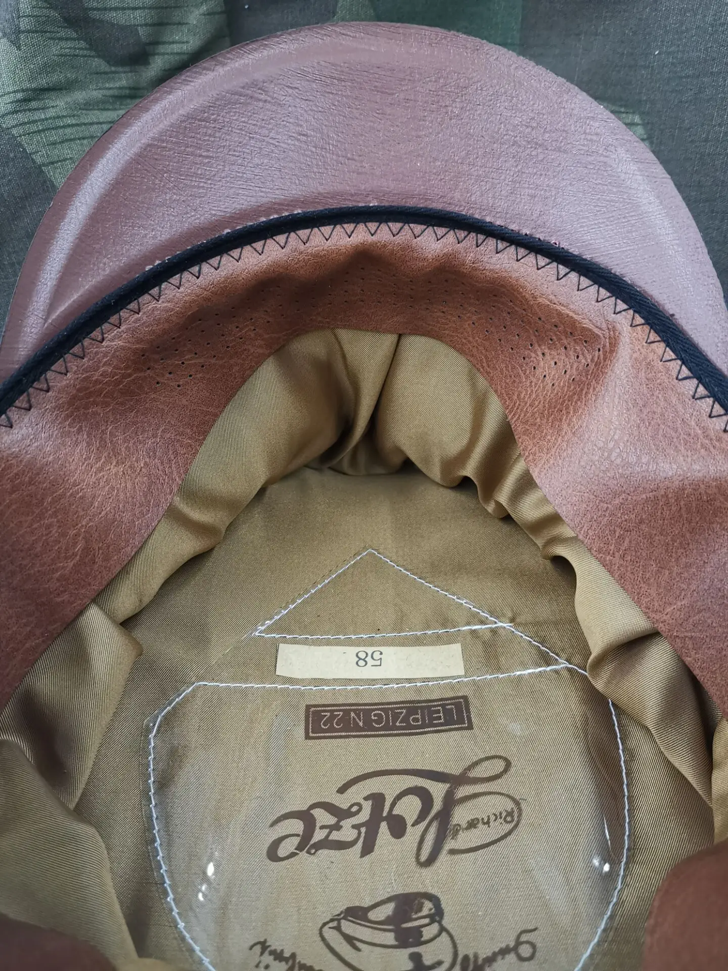 Рисунок 2 - Шляпа E.M.D M36 WH