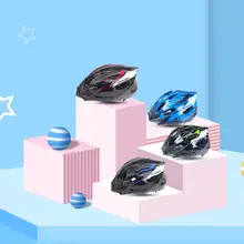 Childrens Bicycle Safety Helmet Integrally-Molded Snowboard Helmet Cycling Skiing Snow Helmet Bicycle Equipment.