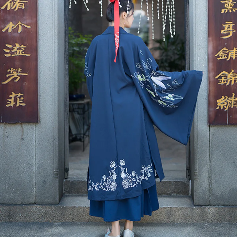 

2021 New Hanfu Men Chinese Folk Dance Costumes Blue Embroidered Robe Women Performance Clothing Festival Outfit Stage Wear