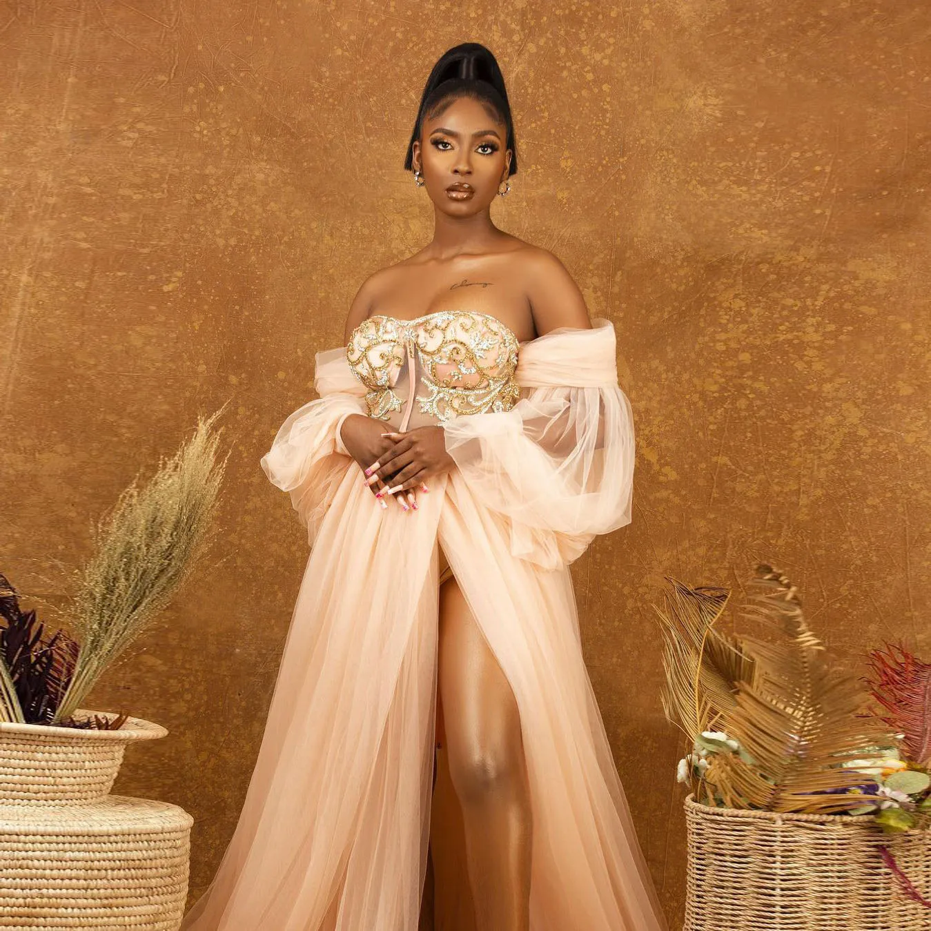

Light Pink Elegant Simple Women Dress Strapless Tulle Floor Length With Train Crystals Evening Dress A-Line Nightgown Plus Size