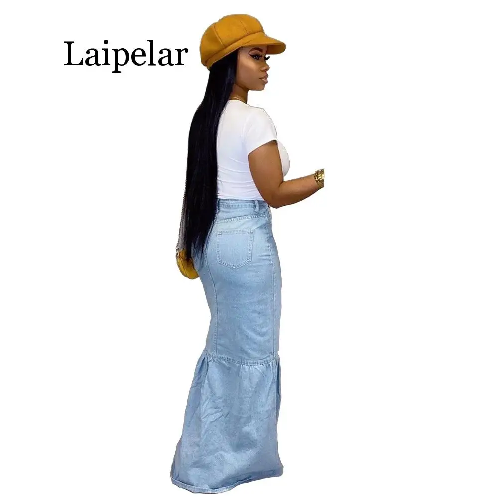 Женская длинная юбка голубая джинсовая облегающая на пуговицах с высокой талией