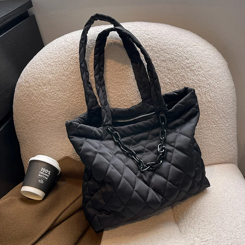 

HOCODO High Capacity Winter Handbags Solid Color Women Shoulder Bags Nylon Shopping Bag Female Fashion Ladies Casual Tote Bag