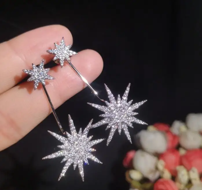 

Korean long shiny rhinestone asymmetric star earrings high-end elegant ladies snowflake sweet purity tender ear jewelry