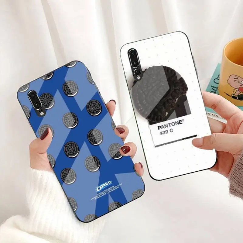 

Delicious Milk Chocolate Chip Cookies Tempered Glass For Huawei P9 10 Plus 20 Pro Mate9 10 20 20pro Honor7A 8X 9 10 Nova3i 5