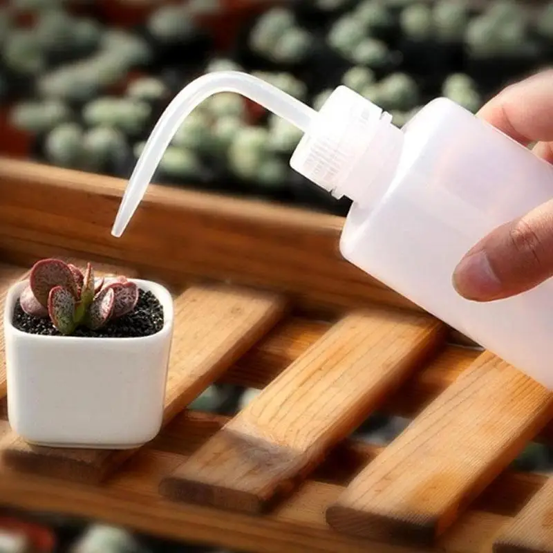 

500ML Squeeze Bottle Succulent Potted plant Watering Portable pot Watering Non-Spray Liquid Tools Dispenser Sauce Plastic N8R8