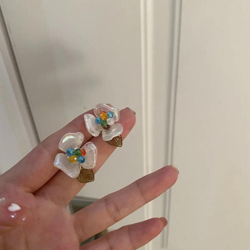 Женские винтажные серьги-гвоздики элегантные серьги из смолы с жемчужинами и