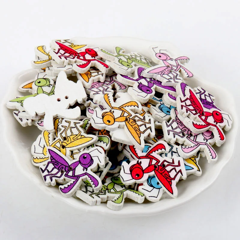 2017 новые деревянные швейные пуговицы для скрапбукинга мантис формы Смешанные в