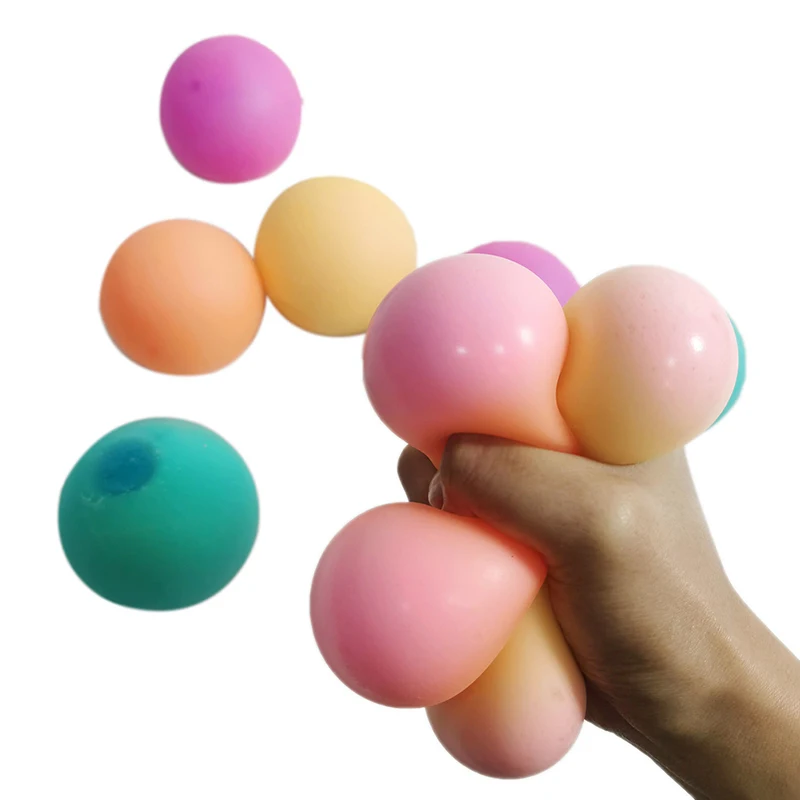 

1x 6cm Stress Relief Balls for Kids And Adults Anti Stress Ball Color Changing Tear-Resistant TPR Free Soft Stretchy Toy