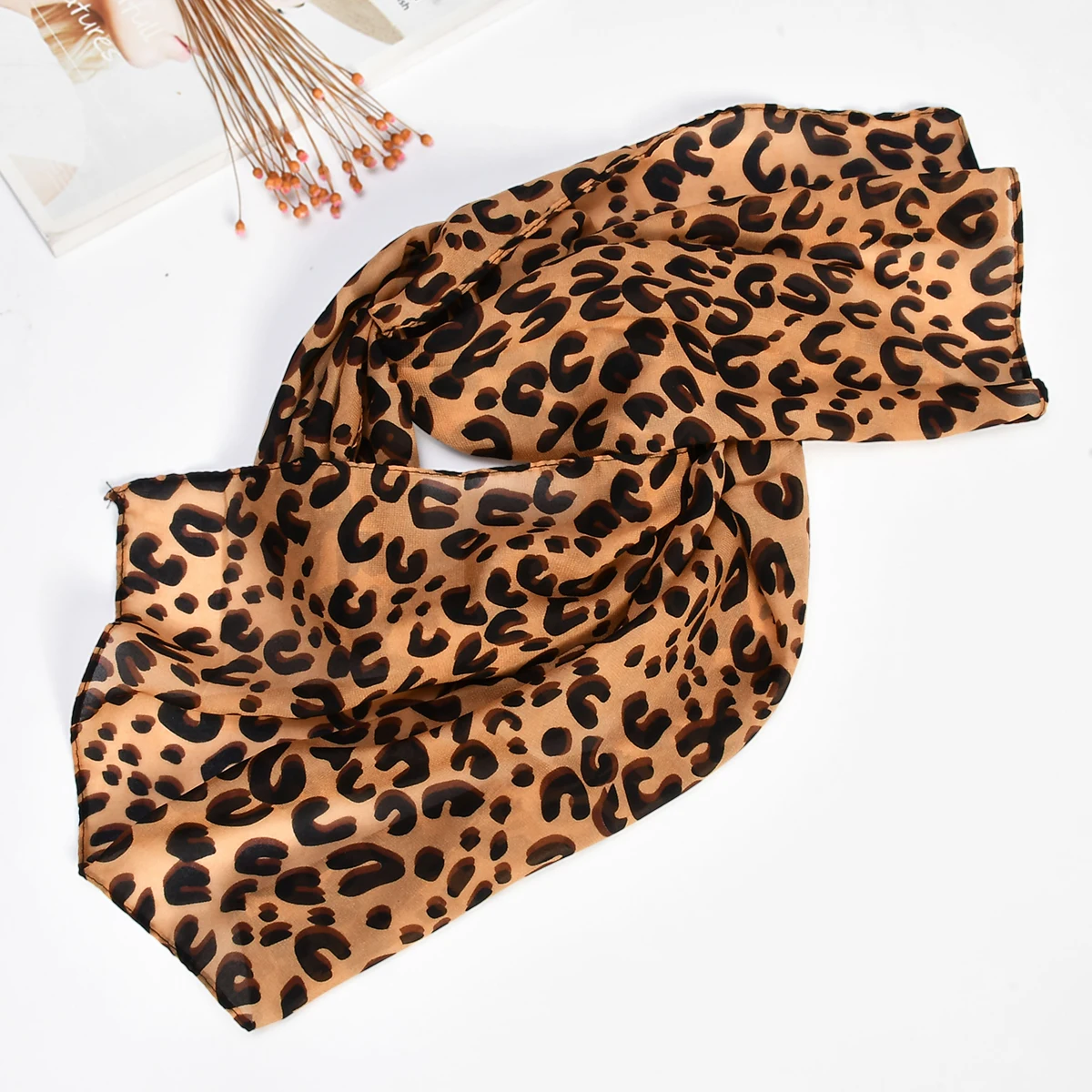 

Women's Stylish Beautiful Leopard Print Chiffon Long Scarf Fashion Shawl