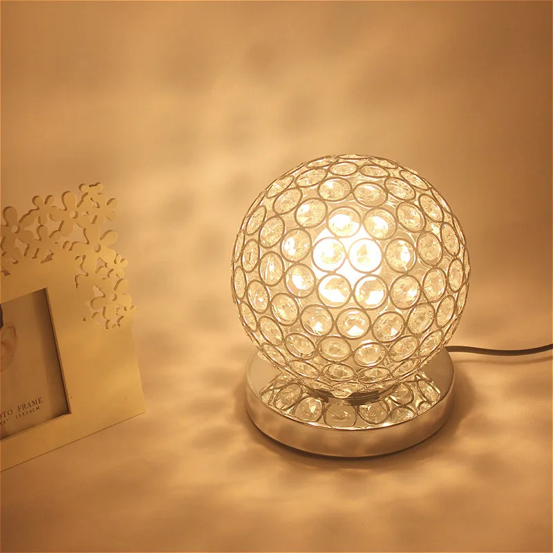 

Crystal Ball Table Lamp Modern Minimalist Bedroom Bedside Table Led Light Creative Night Light Romantic Desk Lamp Home Decor