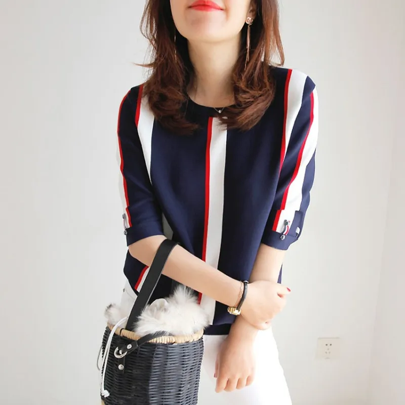 

UVRCOS Ice Silk Knitwear Women's Thin Loose Medium Sleeve Bottom Shirt 2021 Summer New Pullover Striped Top