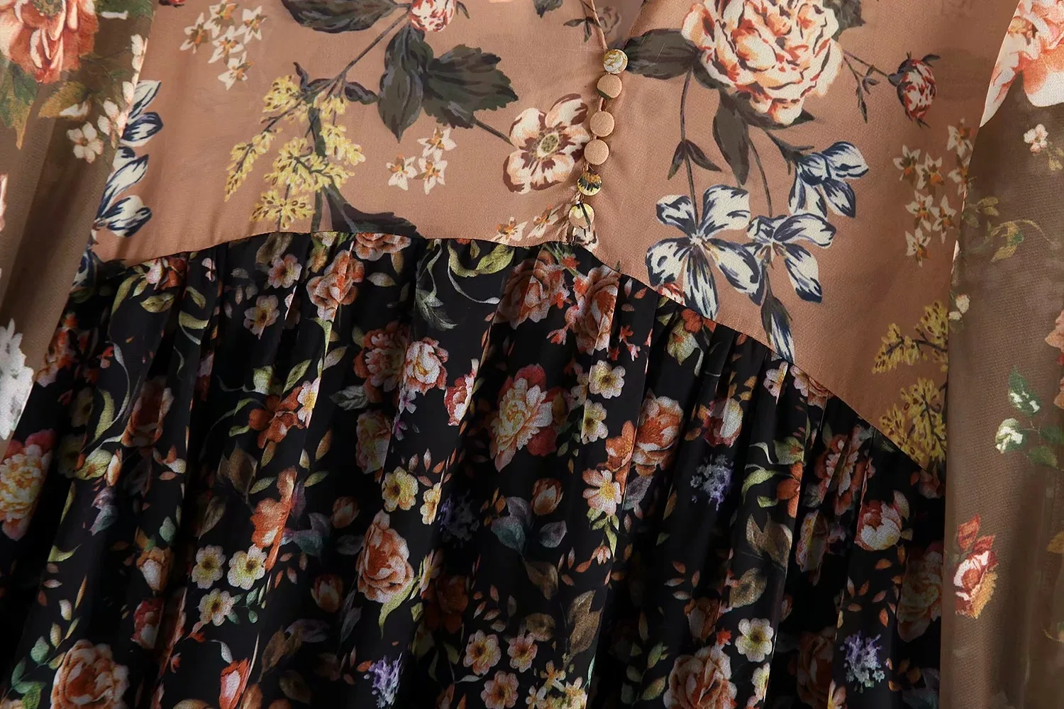 Простое модное осенне зимнее женское платье в европейском и американском стиле