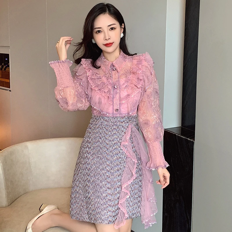 

Милое твидовое платье во французском стиле с длинными рукавами, зимнее платье трапециевидного силуэта в тяжелой отрасли, с оборками и ажурн...