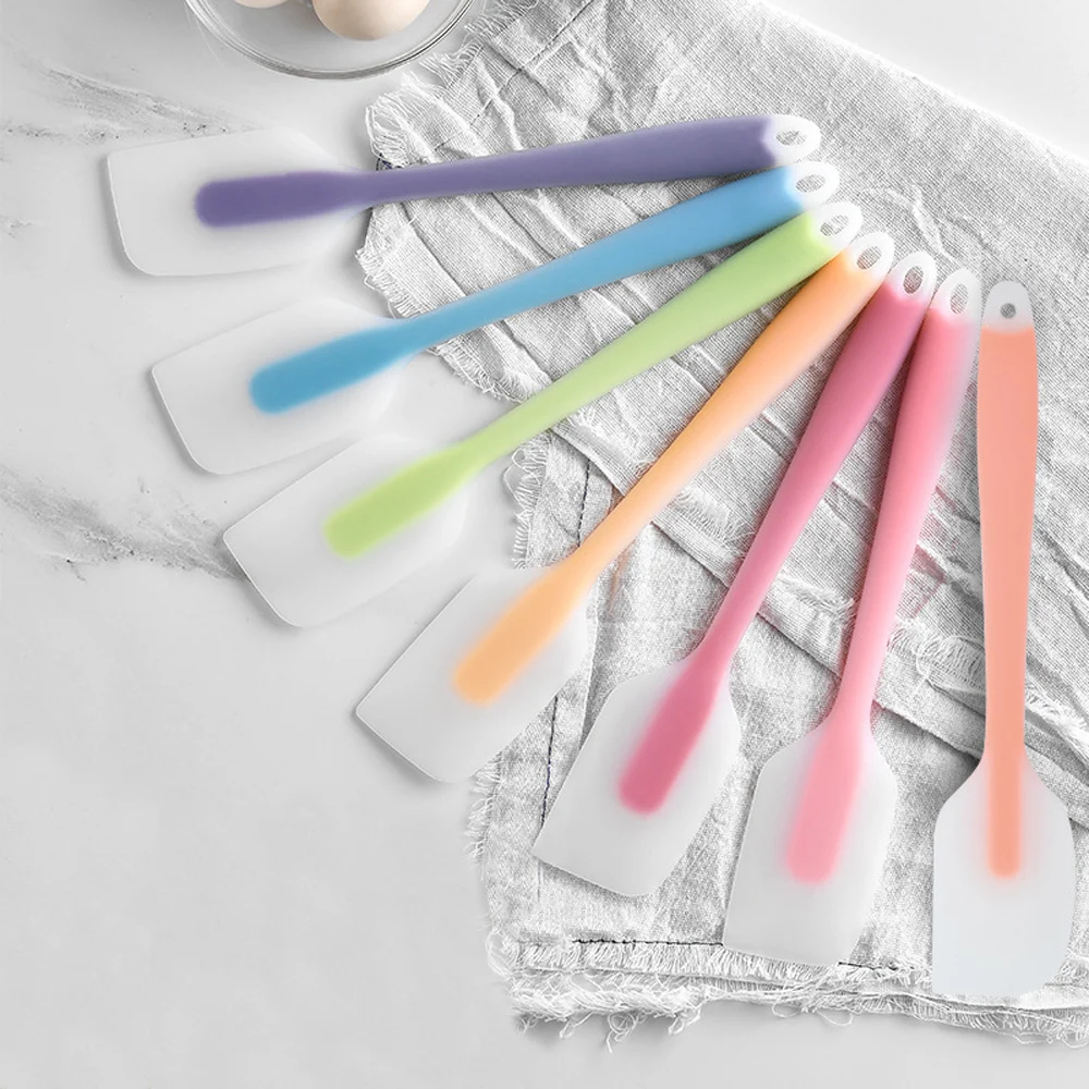 

Baking Accessories Spatula Silicone Cake Kitchen Tools Non-stick Butter Cream Scraper Pastry Tools Utensils Kitchen Accessories