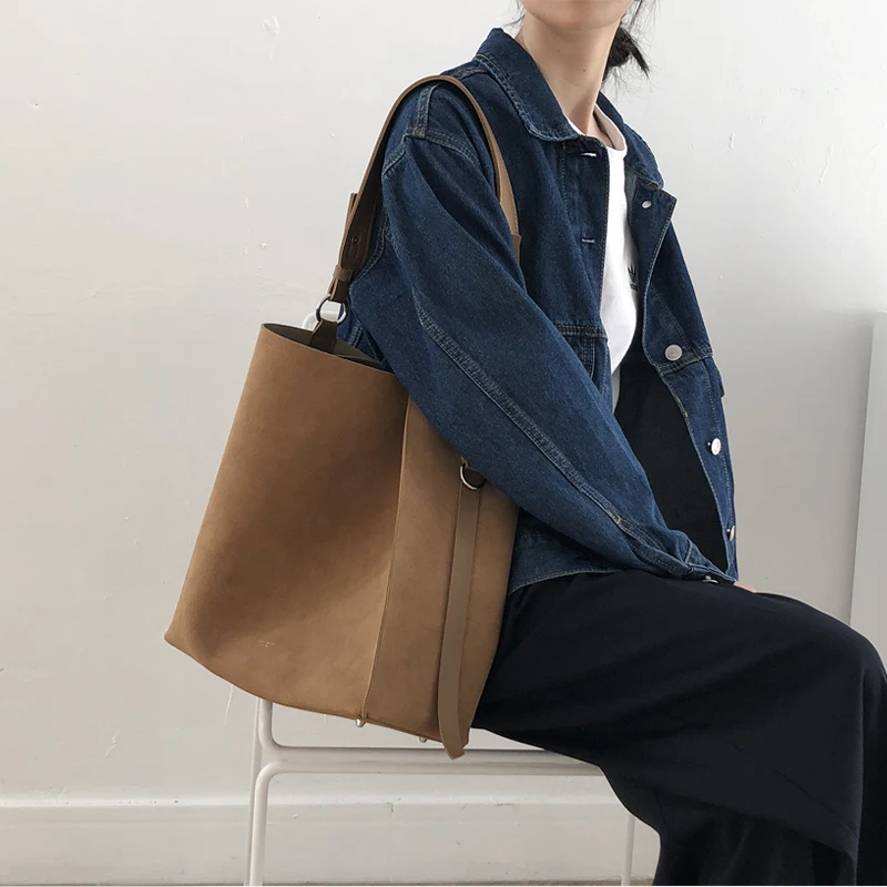 Матовая кожаная женская сумка-мешок через плечо вместительные дизайнерские